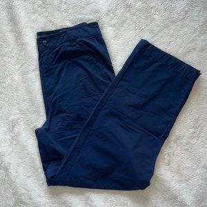 Navy blue Columbia detachable pants into shorts